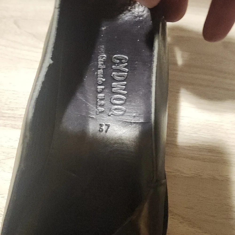 NEW WITH BOX Women's High Quality Leather CYDWOK SHOES - Picture 3 of 8